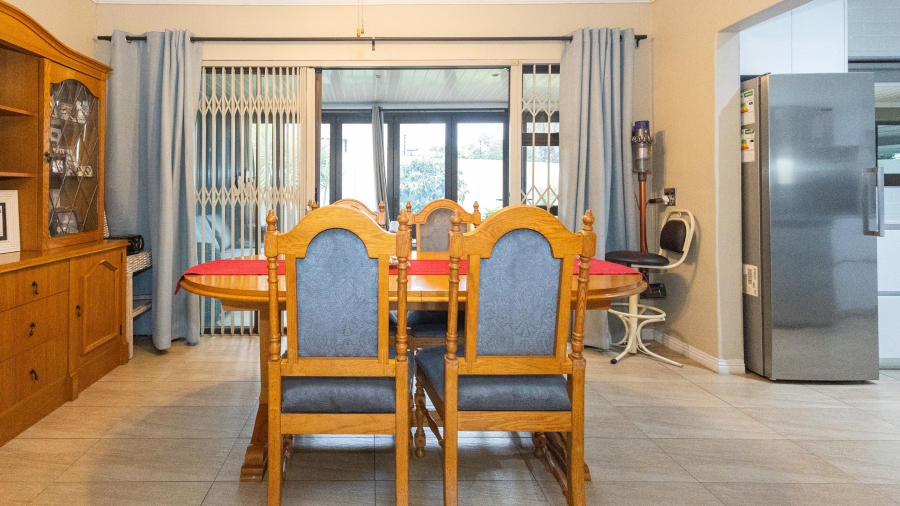3 Bedroom Property for Sale in Panorama Western Cape
